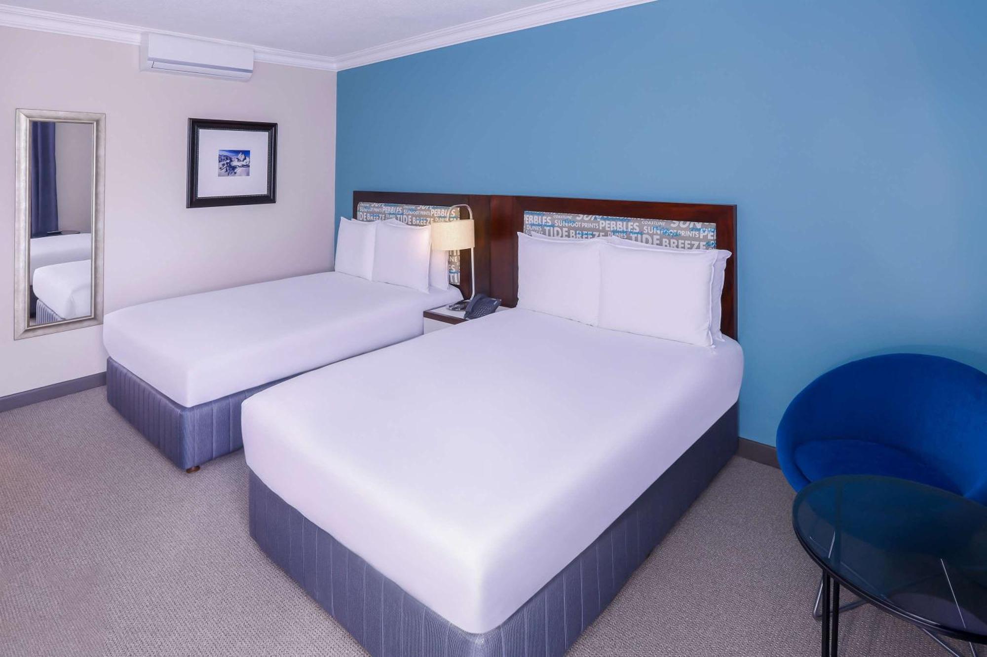 Garden Court East London Hotel Buitenkant foto